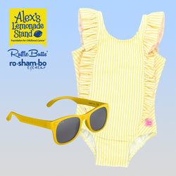 Traje de baño de sirsaca para niño pequeño de RuffleButts con gafas de sol amarillas Roshambo